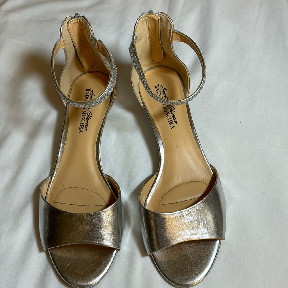 Badgley Mischka Xena Silver Ankle Studded Straps Prom Wedding Sandals Size 8